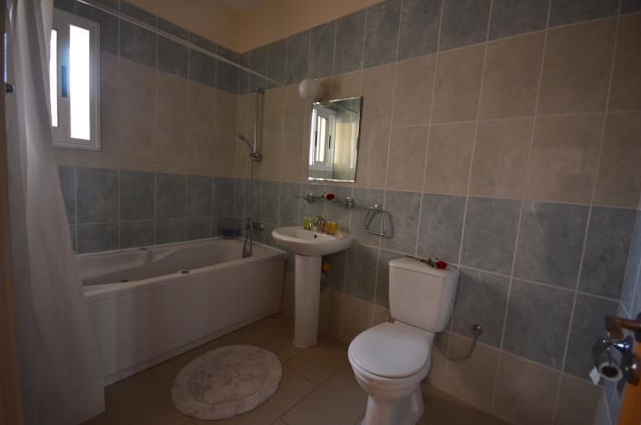 Image No.10-2 Bed Apartment for sale