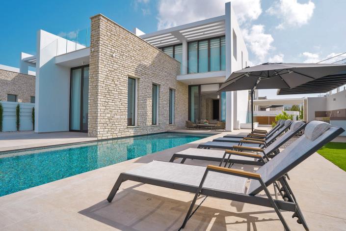 Image No.24-3 Bed Villa for sale