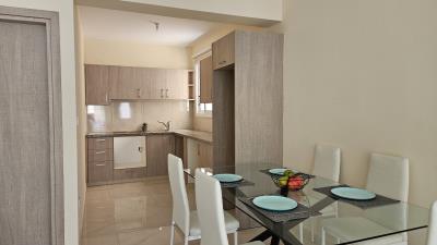 20250423-Kings-Beach-Villa-6-kitchen