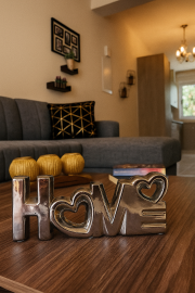 KV1-Living-room-downstairs--1-