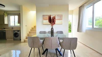 SE-MARKETING-Kokkinos-2-Kitchen-Living-room_Edited