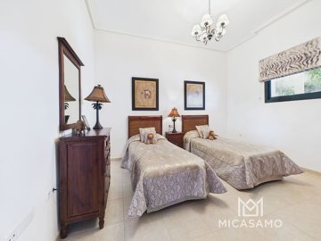 407fivebedroomvillawithstunningviews050525084