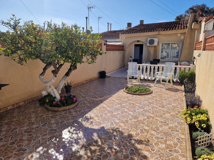 Image No.1-2 Bed Bungalow for sale