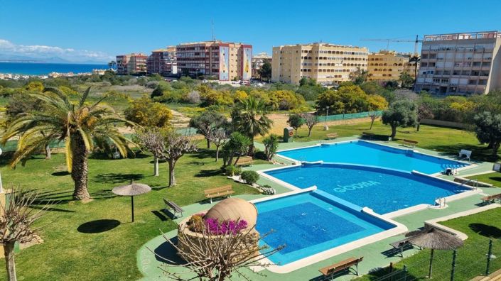Image No.1-Bungalow de 2 chambres à vendre à Torrevieja