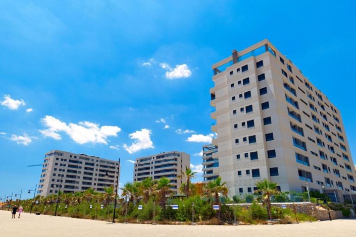 Image No.1-3 Bed Penthouse for sale