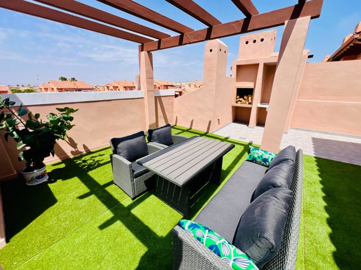 Image No.1-3 Bed Penthouse for sale
