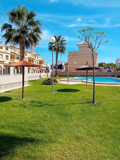 Image No.1-3 Bed Townhouse for sale