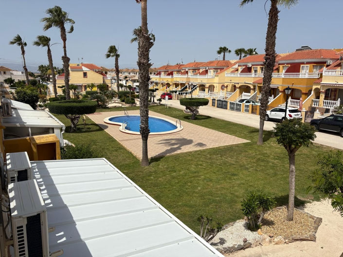 Image No.1-3 Bed Townhouse for sale