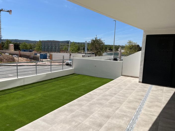 Image No.1-2 Bed Property for sale