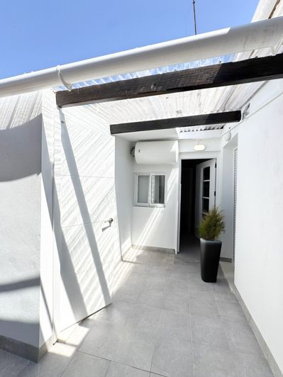 Image No.1-5 Bed Apartment for sale