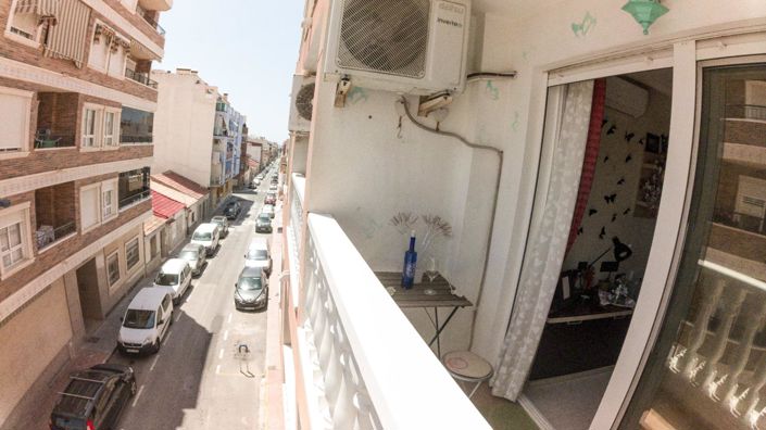 Image No.1-3 Bed Apartment for sale