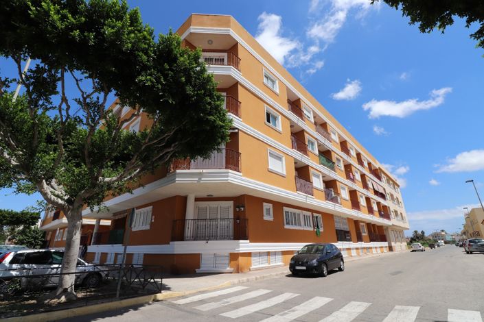 Image No.1-2 Bed Apartment for sale