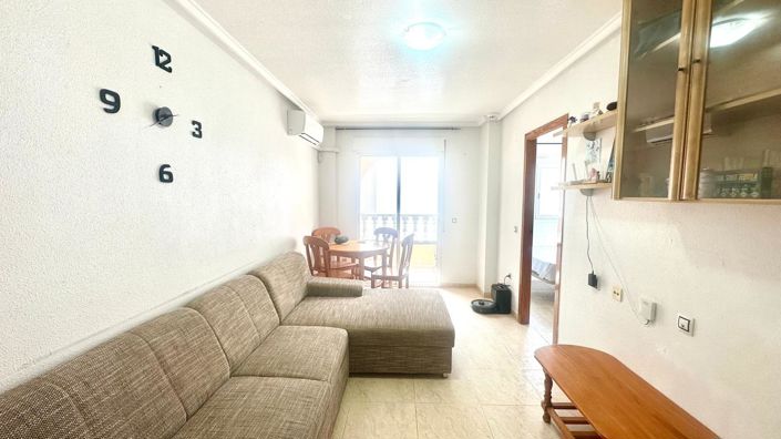 Image No.1-Appartement de 2 chambres à vendre à Torrevieja