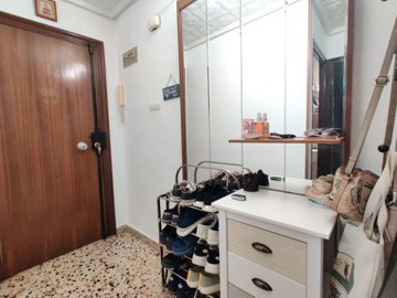 -wwwfacebookcom-marketplace-item-996400412428