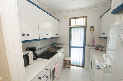 apartment-torrevieja-mnh156478963-14
