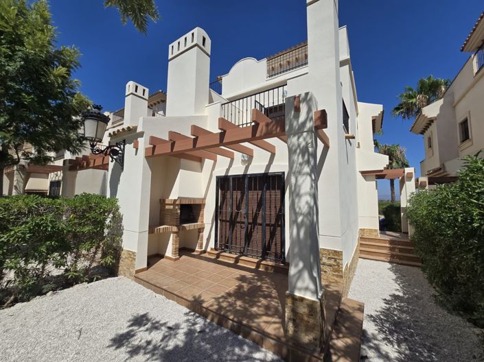 Image No.1-3 Bed Townhouse for sale