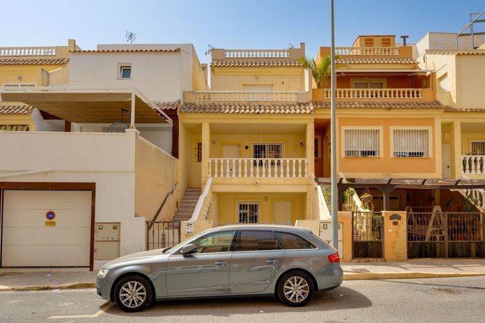Image No.1-3 Bed Property for sale