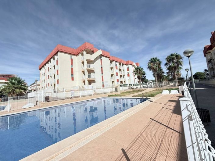 Image No.1-4 Bed Apartment for sale