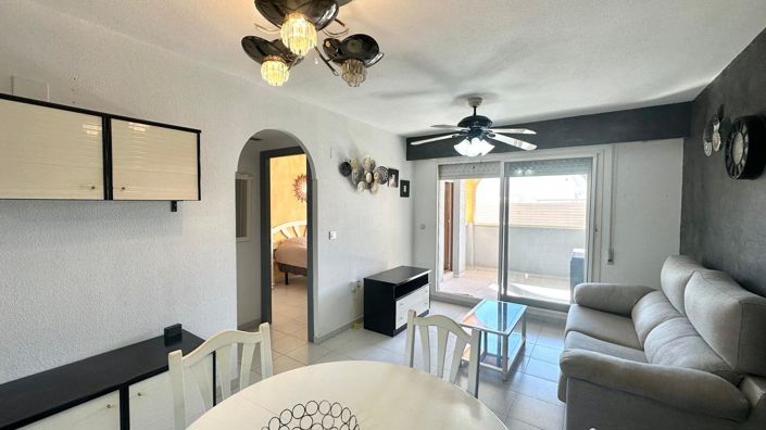 Image No.1-Appartement de 2 chambres à vendre à Torrevieja