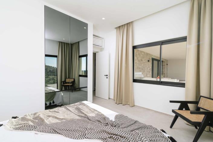 Image No.30-4 Bed Villa for sale