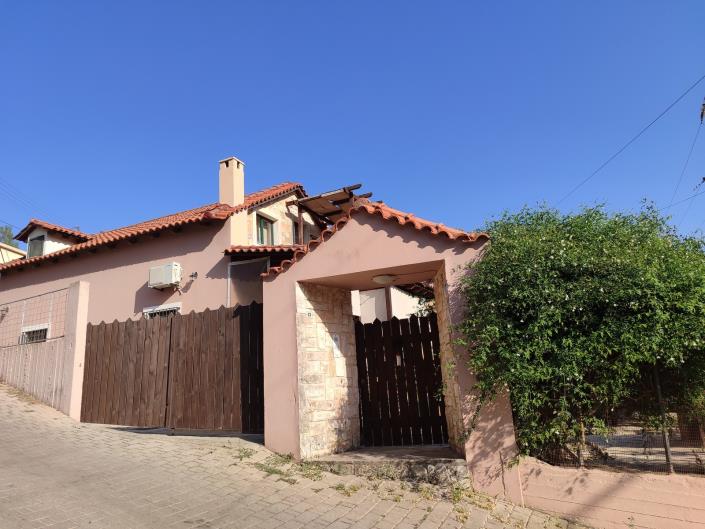 Image No.2-4 Bed Maisonette for sale