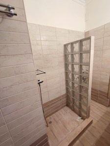 Image No.4-2 Bed House for sale