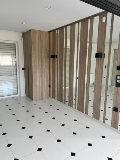 Image No.3-Appartement de 1 chambre à vendre à Vari