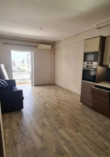 Image No.1-Appartement de 2 chambres à vendre à Peiraias