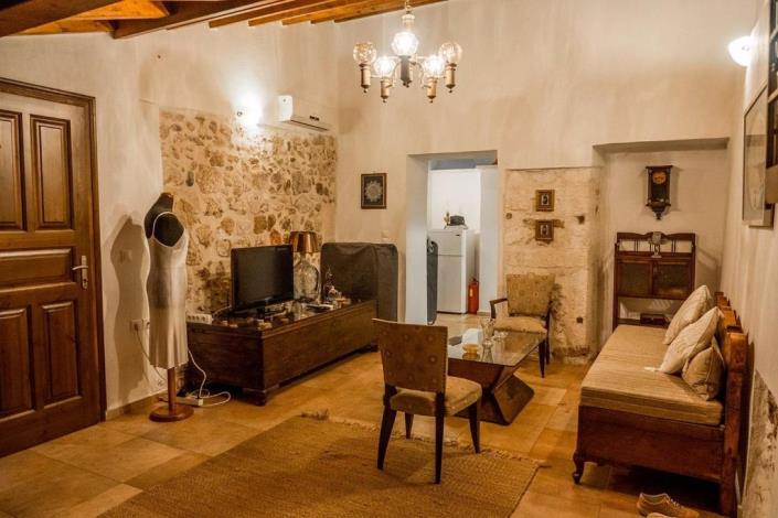 Image No.3-Maison de 4 chambres à vendre à Rethymnon