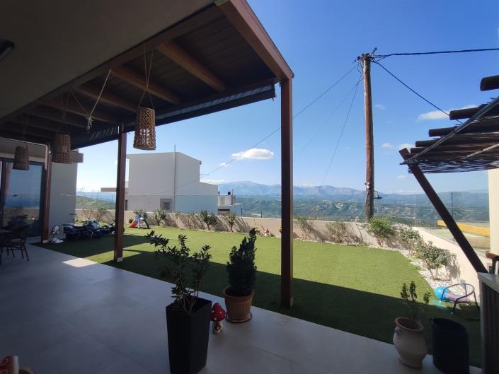 Image No.8-5 Bed Maisonette for sale