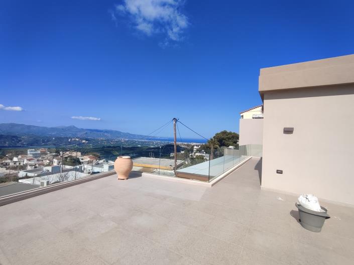 Image No.2-5 Bed Maisonette for sale