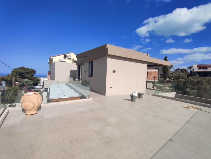 Image No.23-5 Bed Maisonette for sale