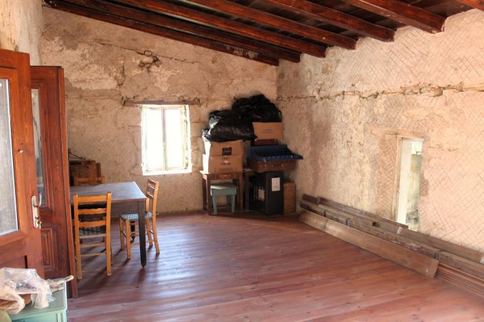 Image No.8-3 Bed House for sale