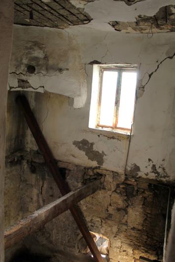 Image No.17-3 Bed House for sale