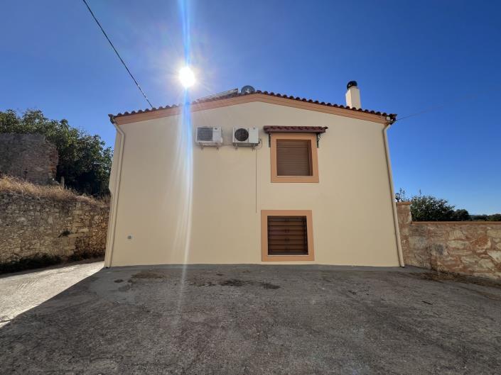 Image No.29-4 Bed House for sale