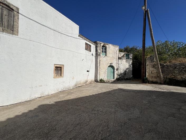 Image No.31-4 Bed House for sale