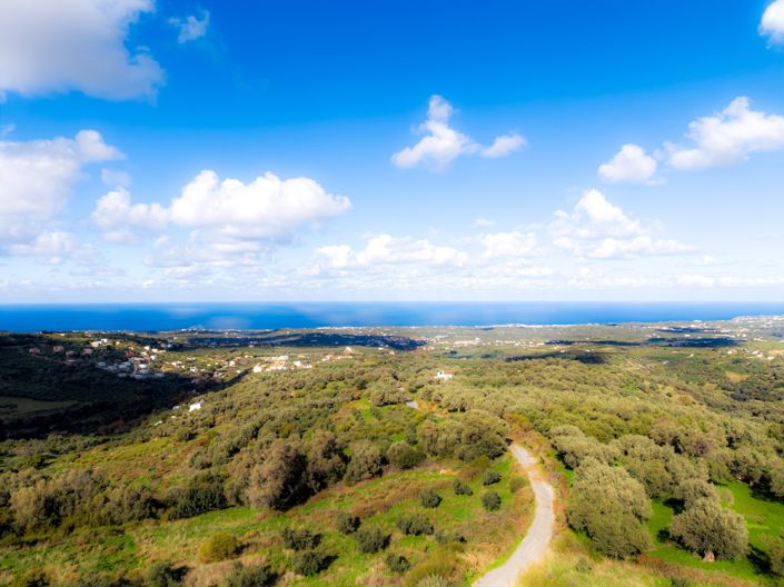 Image No.17-2 Bed Property for sale