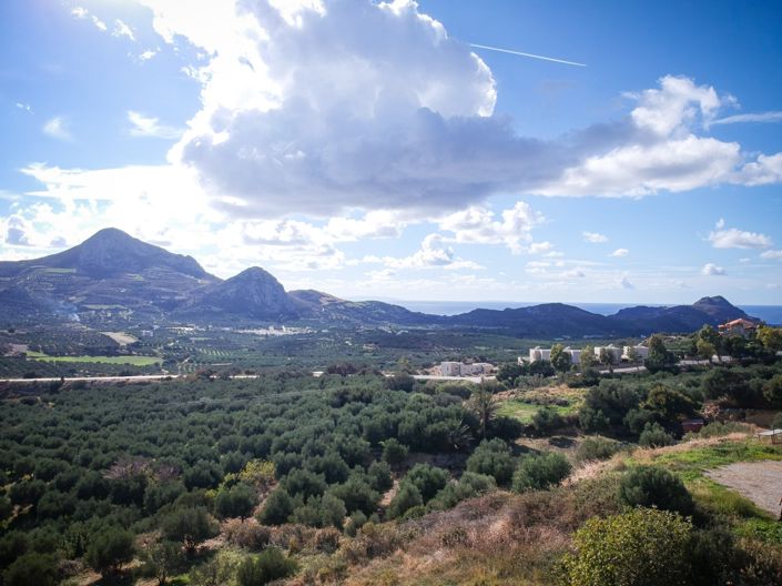 Image No.9-3 Bed Property for sale