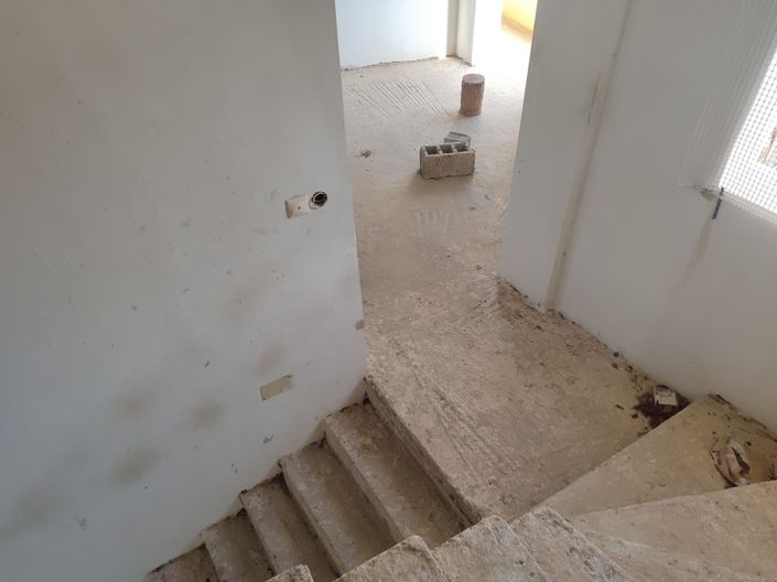 Image No.17-3 Bed Apartment for sale