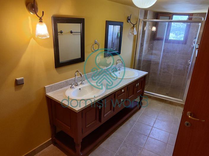 Image No.27-Villa / Détaché de 4 chambres à vendre à Grèce