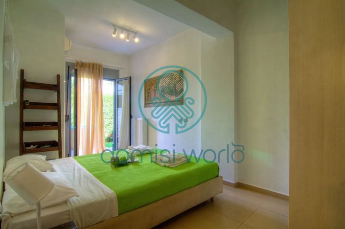 Image No.13-5 Bed House for sale