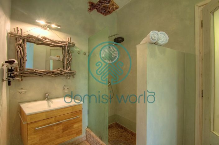 Image No.14-5 Bed House for sale