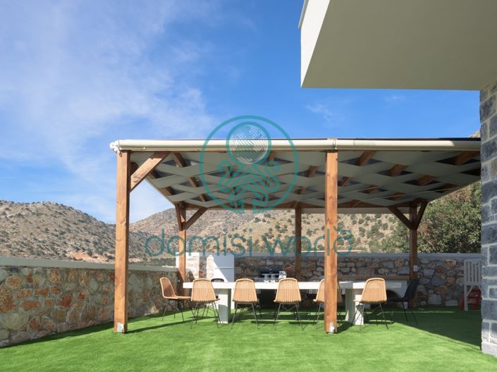 Image No.26-6 Bed Property for sale