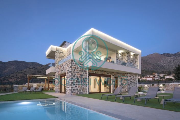 Image No.3-6 Bed Property for sale