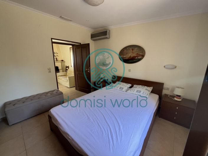 Image No.17-4 Bed House for sale