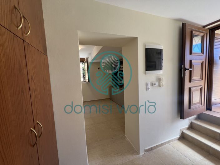 Image No.19-4 Bed House for sale