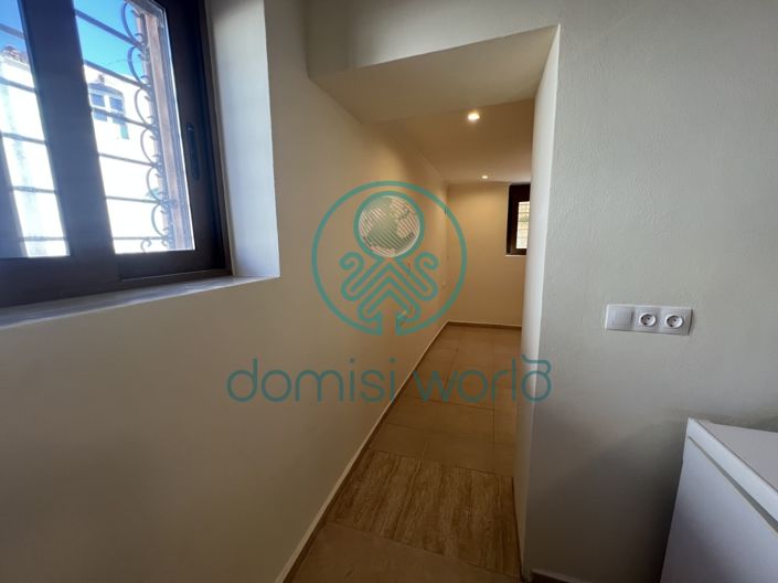 Image No.26-4 Bed House for sale