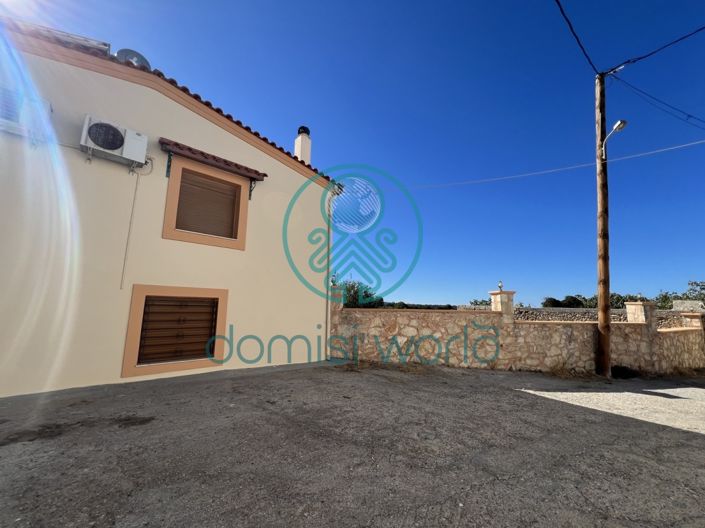 Image No.34-4 Bed House for sale