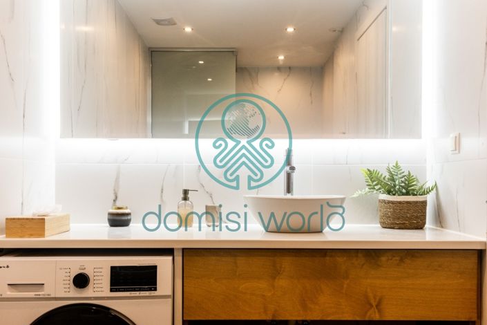 Image No.15-8 Bed Apartment for sale