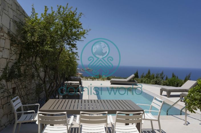 Image No.19-16 Bed Apartment for sale